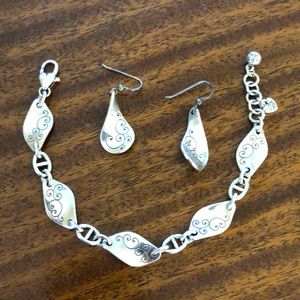 Brighton TWIRL TWIRL etched earrings and bracelet set